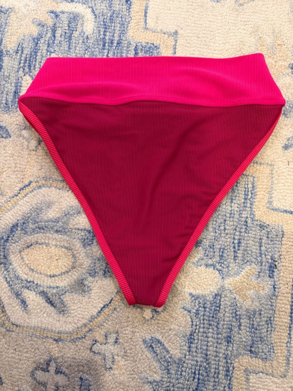 Beach Riot Two piece swimsuit - Picture 7 of 8